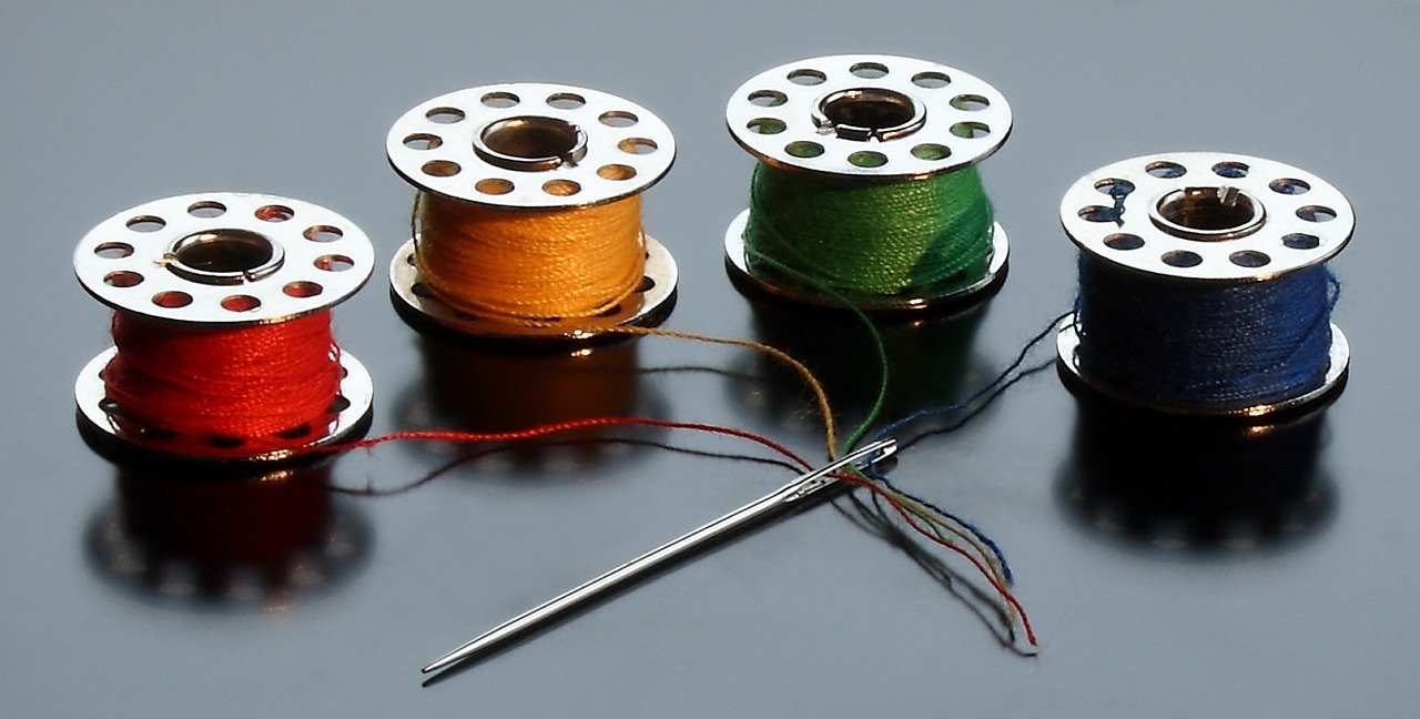 sew, sewing thread, needle-1232723.jpg